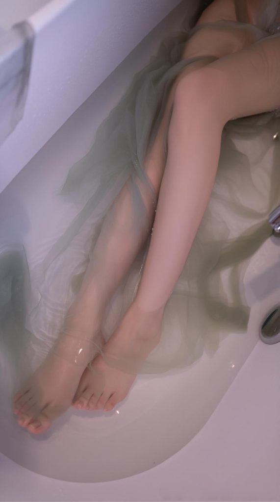 图片[1]-LoRA_Qwen-Image_腿部优化-G站- AI精品资源站